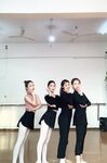【黑客破解】台中18歲的舞蹈班學員黃嘉雯 各種私拍泄密流出3