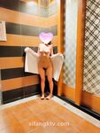 性癮人妻少婦『菇菇』最強性愛流出 粉絲群交性愛聯誼會 調教學妹 深喉口爆 高清