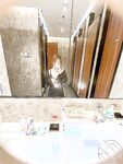 海角社區色女老鼠舔貓咪勾引哥哥亂倫 趁爸媽還沒下班，在沙發上無套強奸哥哥肏死這條小公狗