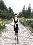 重磅推薦！淫盪肥臀人妻母狗【見過騷的 沒見過這么騷的】喜歡戶外露出，喜歡被很多男人操