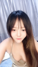 少蘿溫卿-顏值還是非常不錯的，少蘿類型的黃播，性格挺活潑可愛的，搭配各種軟妹裝，再加上尺度不低的整活能力，挺有看頭的 (50)