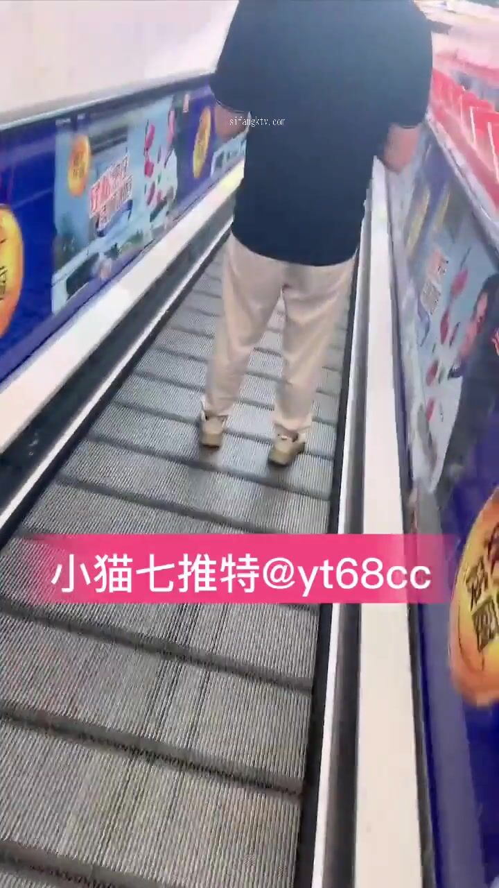 超嫩蘿莉雲集『玉紫醬+甜甜起司桃+貓七小+兔醬』極品翹乳粉穴榨乾你的精華超養眼貓七小噴泉 (8)